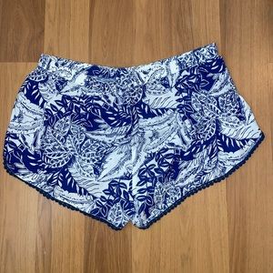 Flowy shorts!